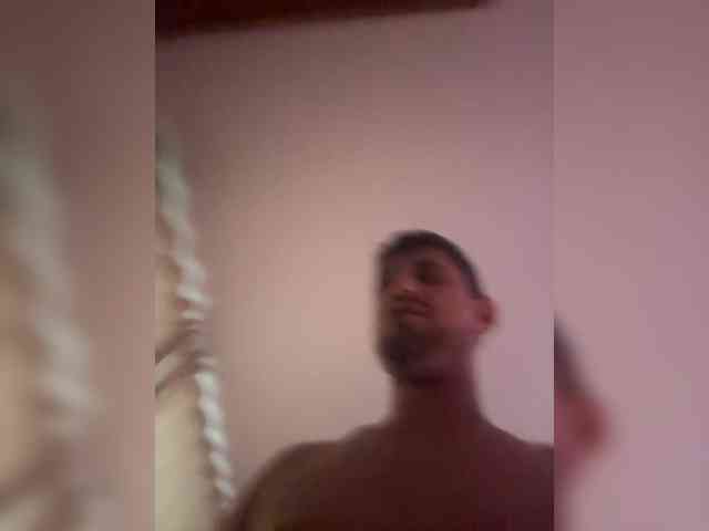 VIP17CoupleDream webcam