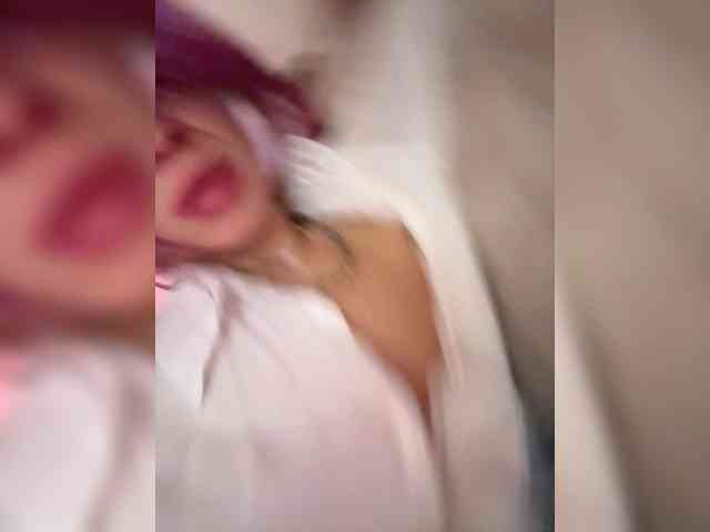 VIP17CoupleDream webcam