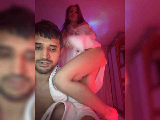 VIP17CoupleDream webcam