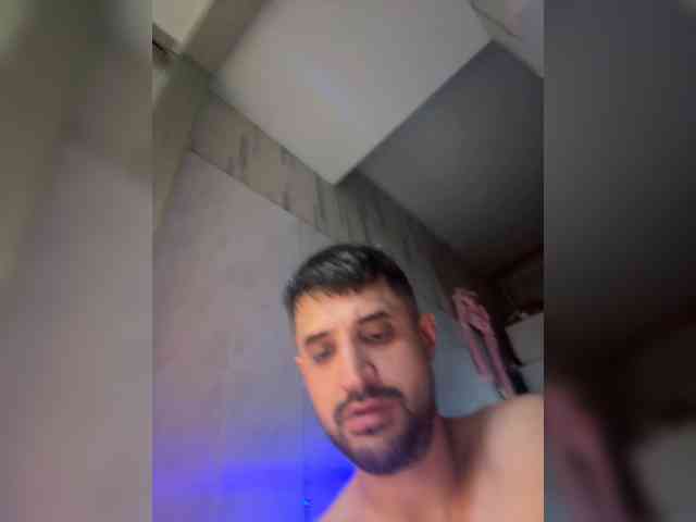 VIP17CoupleDream webcam