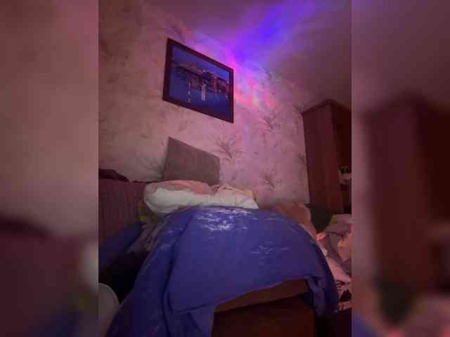 VIP17CoupleDream webcam