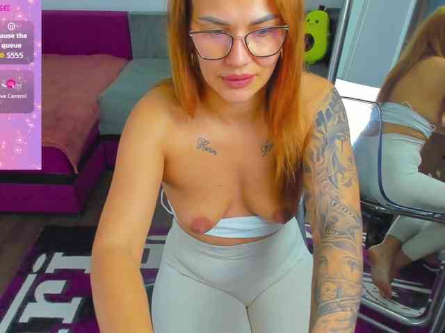 MiaKiity webcam