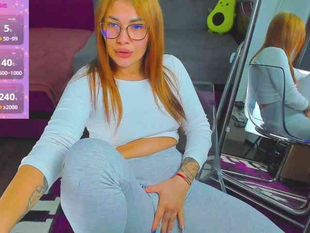 MiaKiity webcam