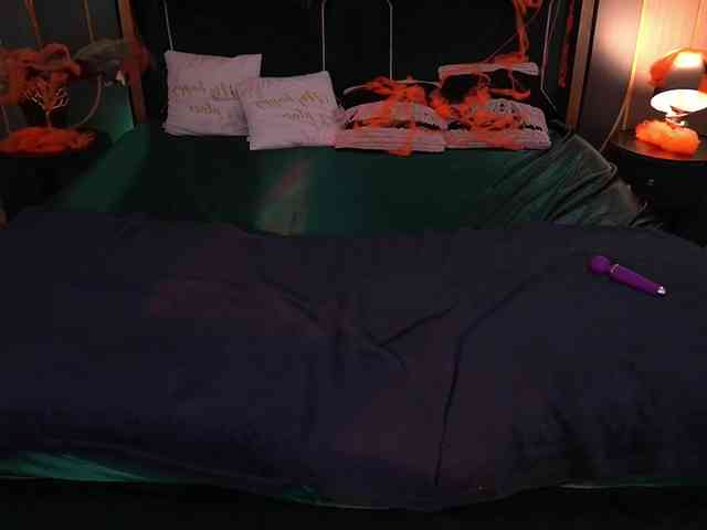 LunaLicks webcam