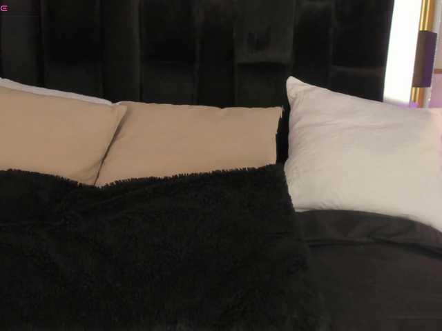 GretaVelvet webcam