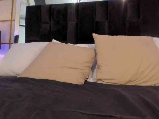 GretaVelvet webcam