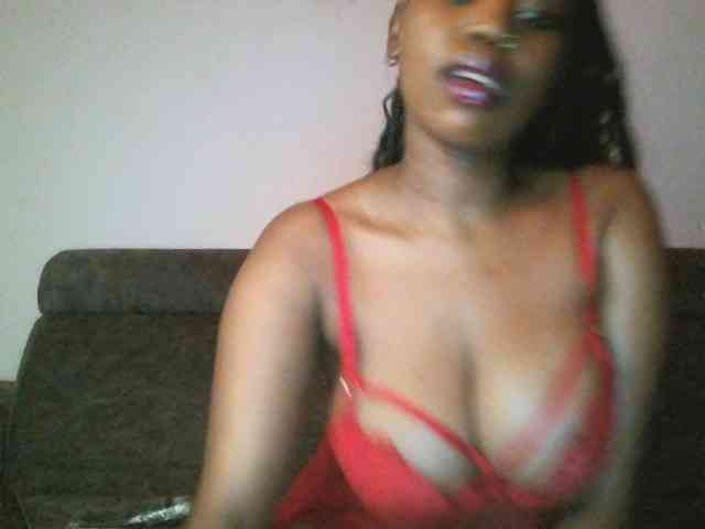 Sweetberry77 webcam