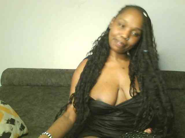 Sweetberry77 webcam