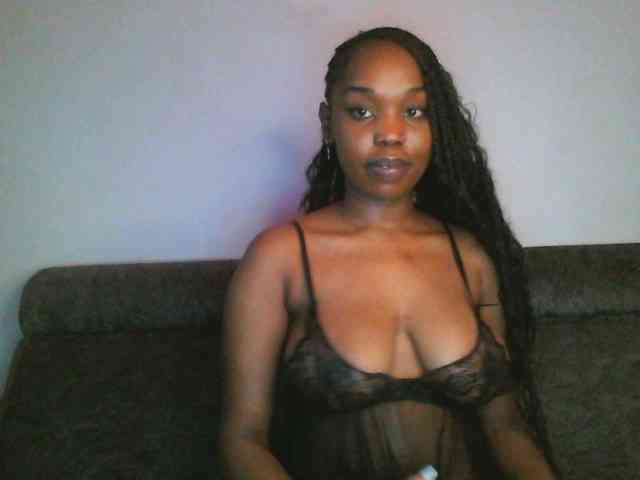 Sweetberry77 webcam