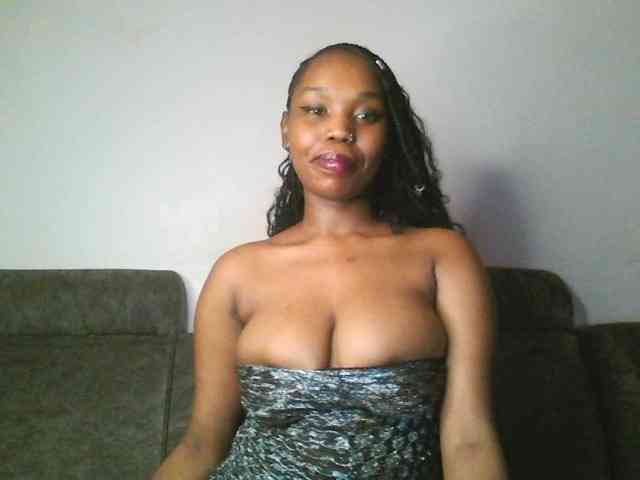 Sweetberry77 webcam