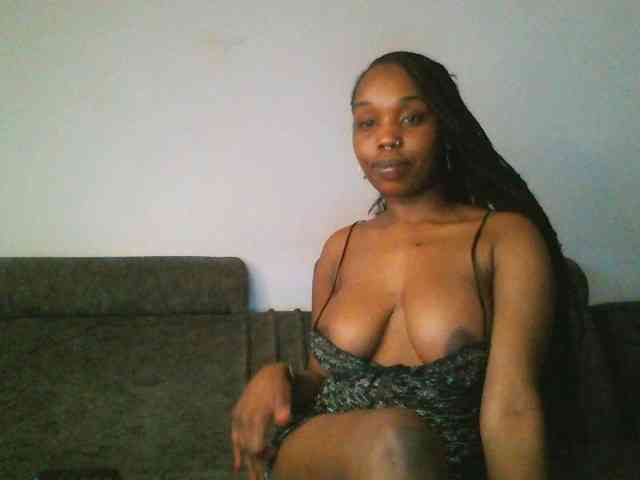 Sweetberry77 webcam