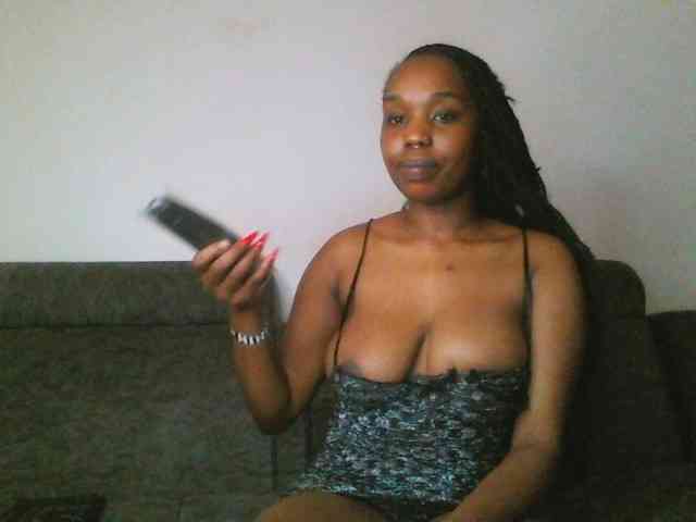 Sweetberry77 webcam