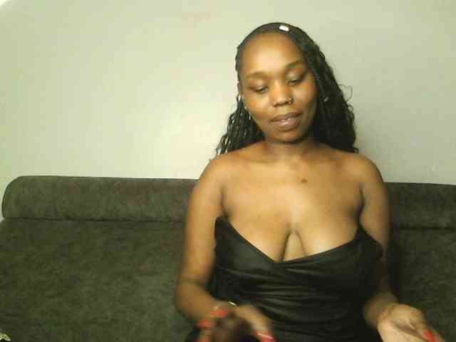 Sweetberry77 webcam