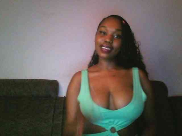 Sweetberry77 webcam