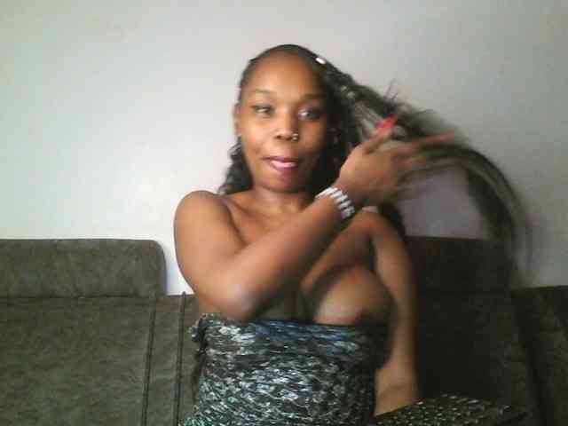 Sweetberry77 webcam
