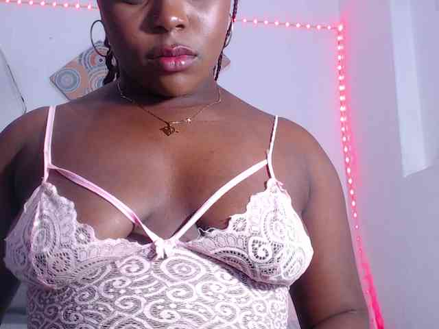 bigass-ebony webcam