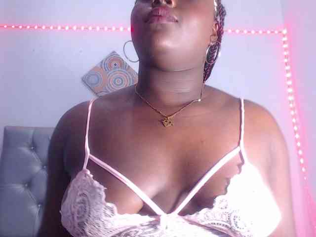 bigass-ebony webcam