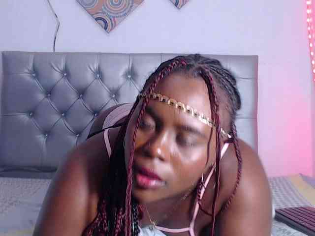 bigass-ebony webcam