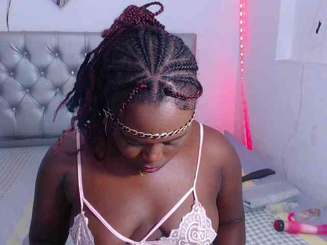bigass-ebony webcam