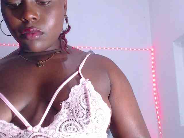 bigass-ebony webcam
