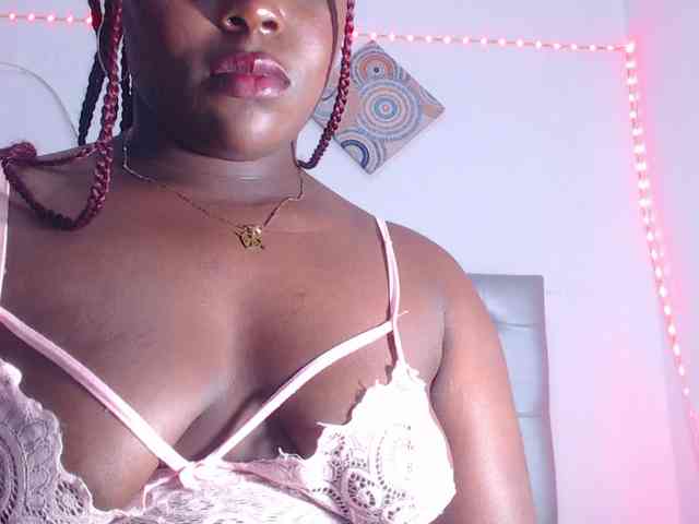 bigass-ebony webcam