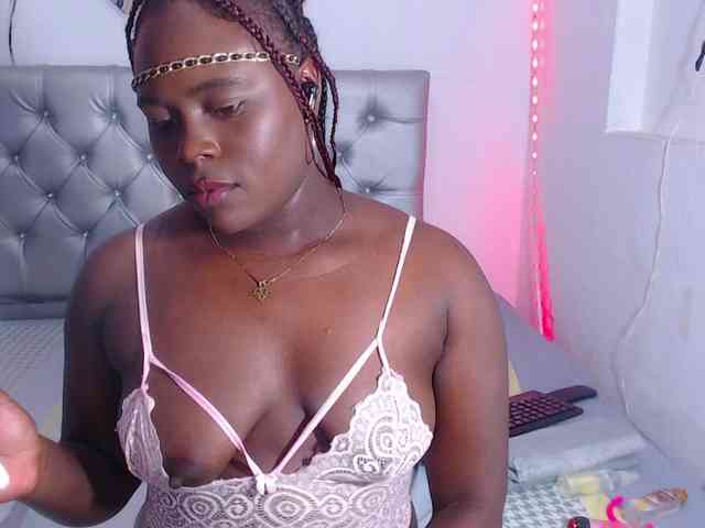 bigass-ebony webcam