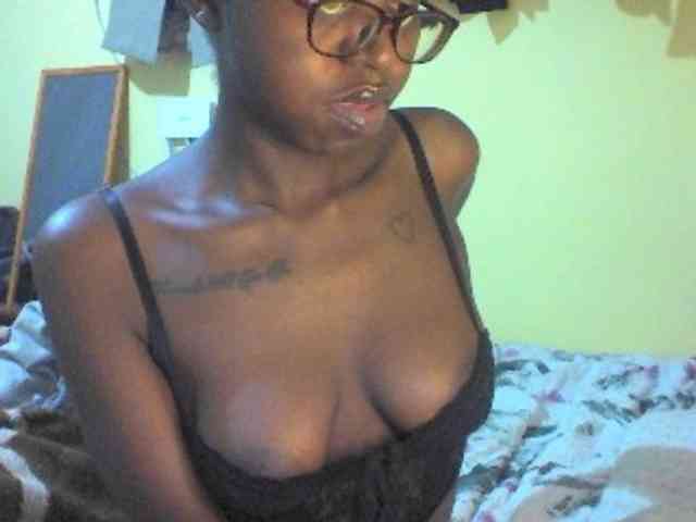 TipQueen webcam