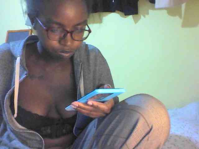 TipQueen webcam