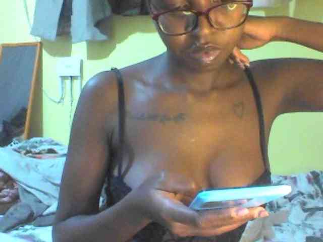 TipQueen webcam