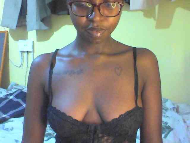 TipQueen webcam