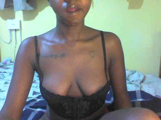 TipQueen webcam