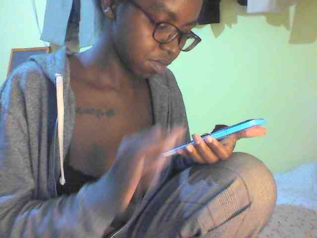 TipQueen webcam