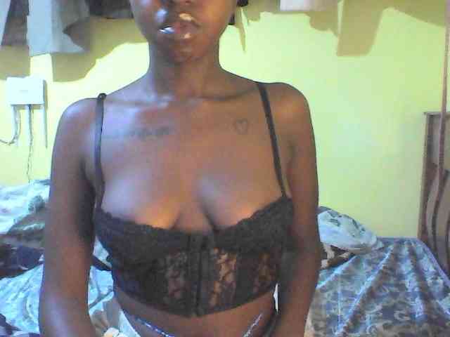 TipQueen webcam