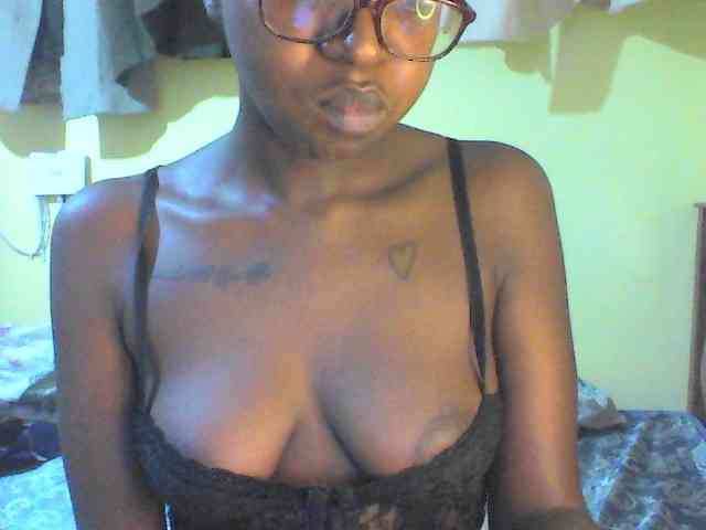 TipQueen webcam