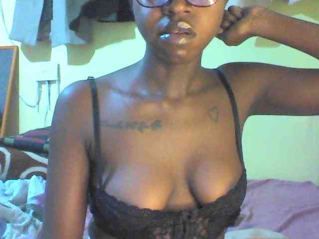 TipQueen webcam