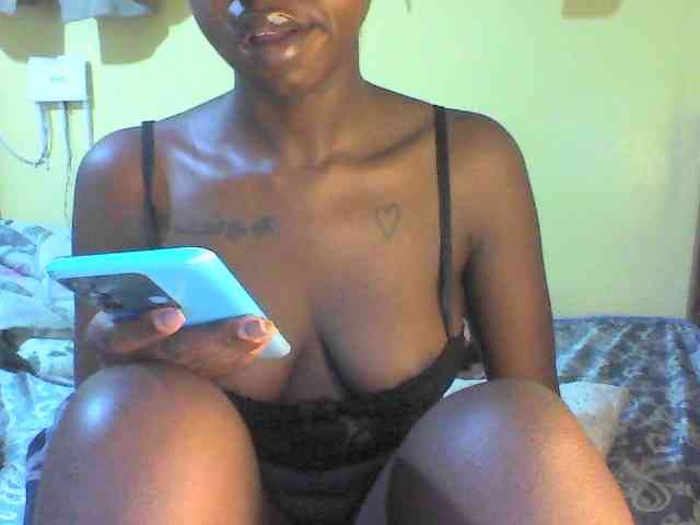 TipQueen webcam