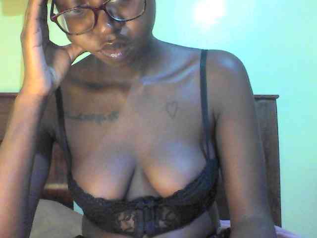 TipQueen webcam