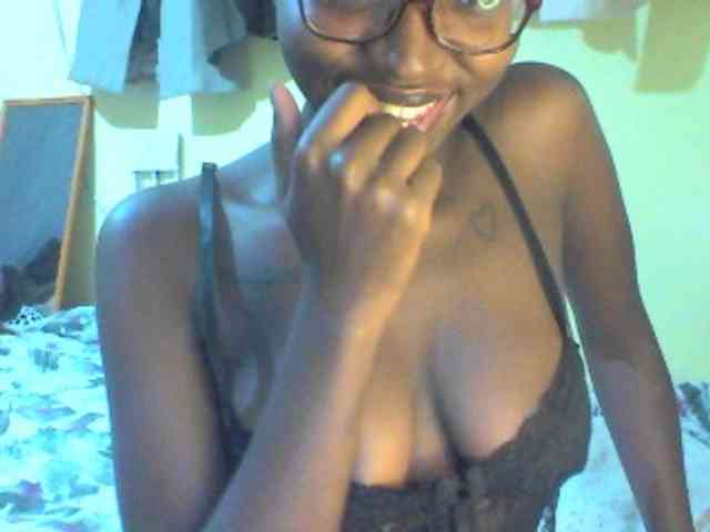 TipQueen webcam