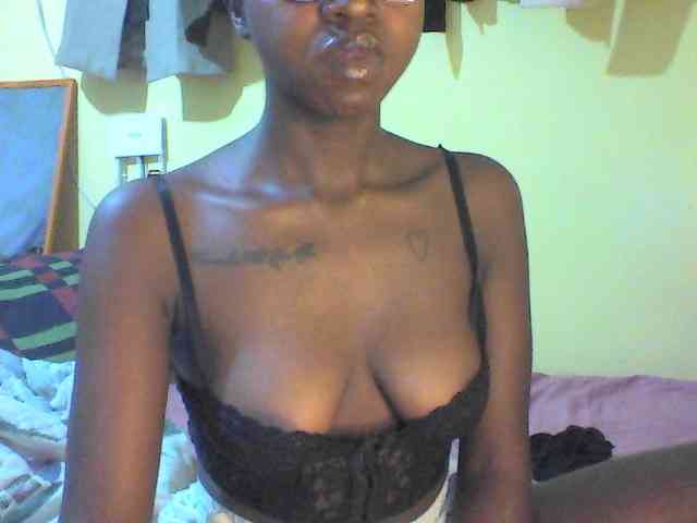 TipQueen webcam