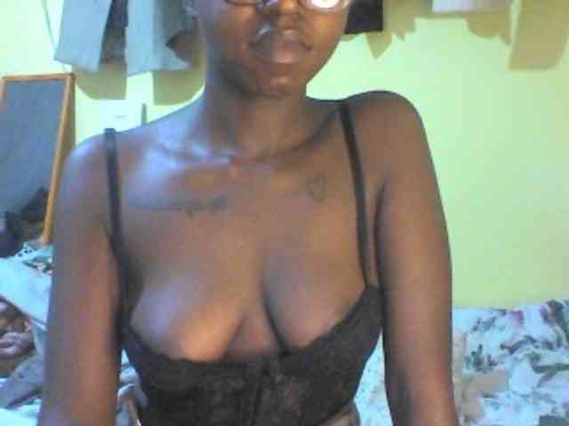 TipQueen webcam
