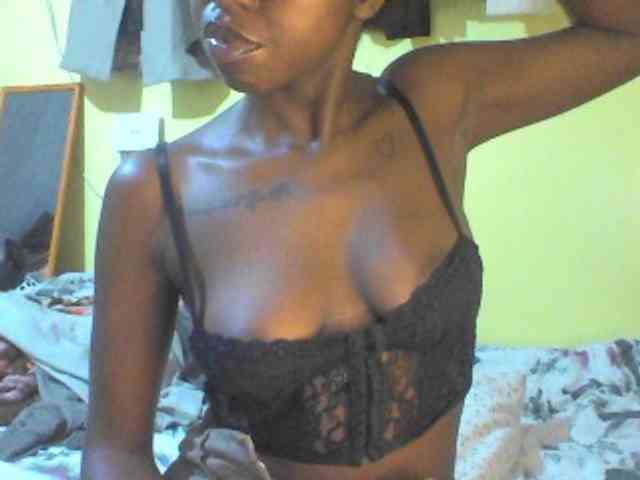 TipQueen webcam
