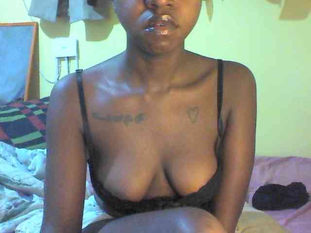 TipQueen webcam