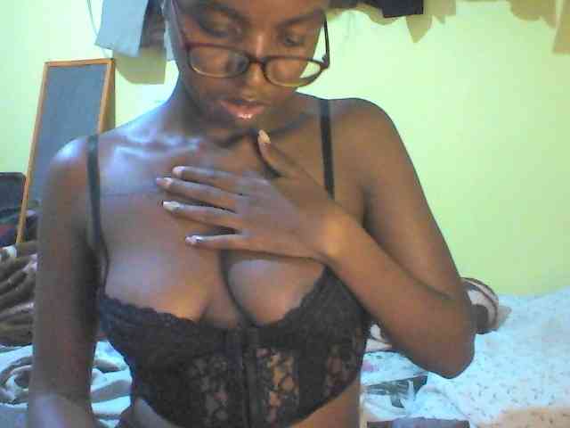 TipQueen webcam