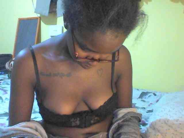TipQueen webcam