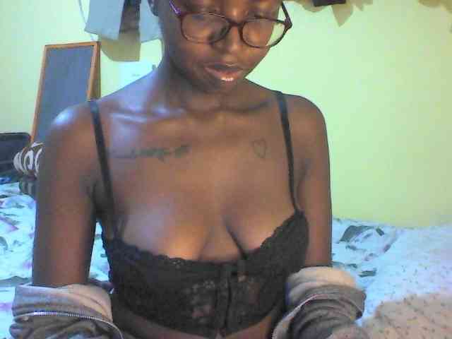 TipQueen webcam