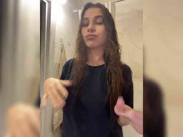 LenaGordon webcam
