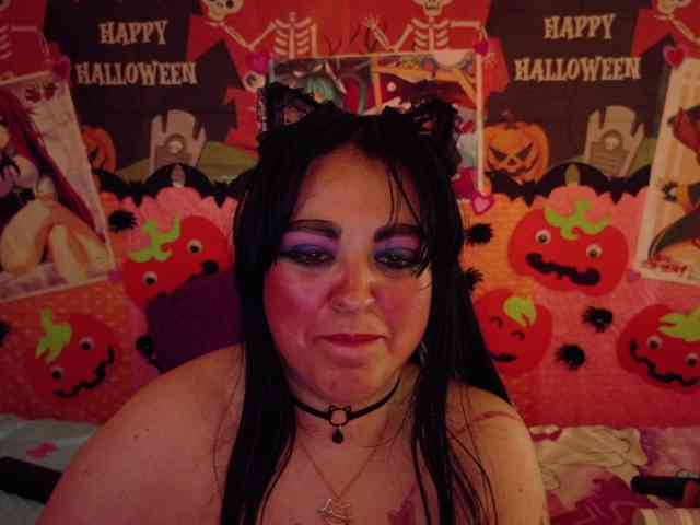 AlizeHentaiMeow webcam