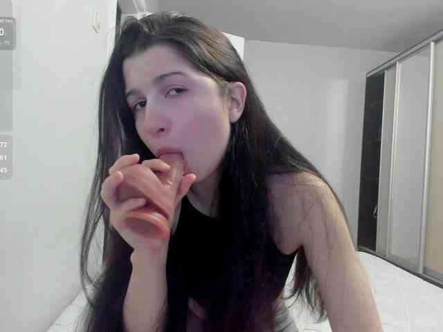 Alisia4 webcam
