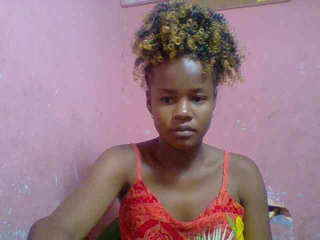flaviahh webcam