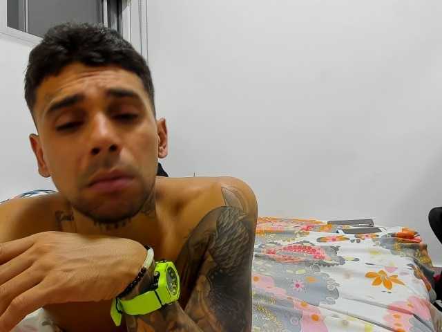 Jonesjones15 webcam